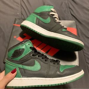 AIR JORDAN 1 HIGH RETRO GS "Pine Green Black”